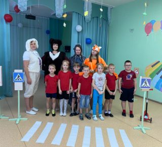 b5512c4b-5ec0-434d-b193-e2b091502bc7